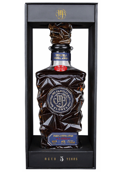 Mi Familia Flores 5Yr Extra Anejo