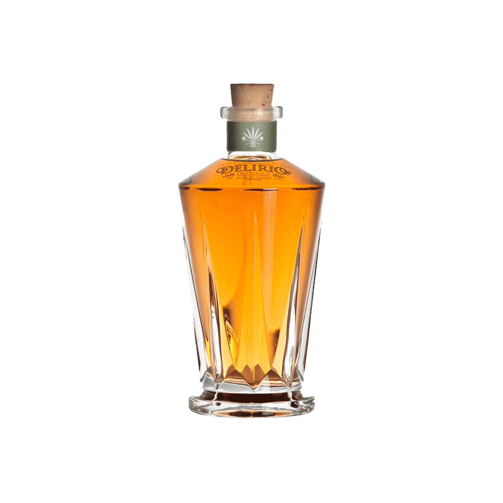 Delirio de Oaxaca Mezcal Anejo