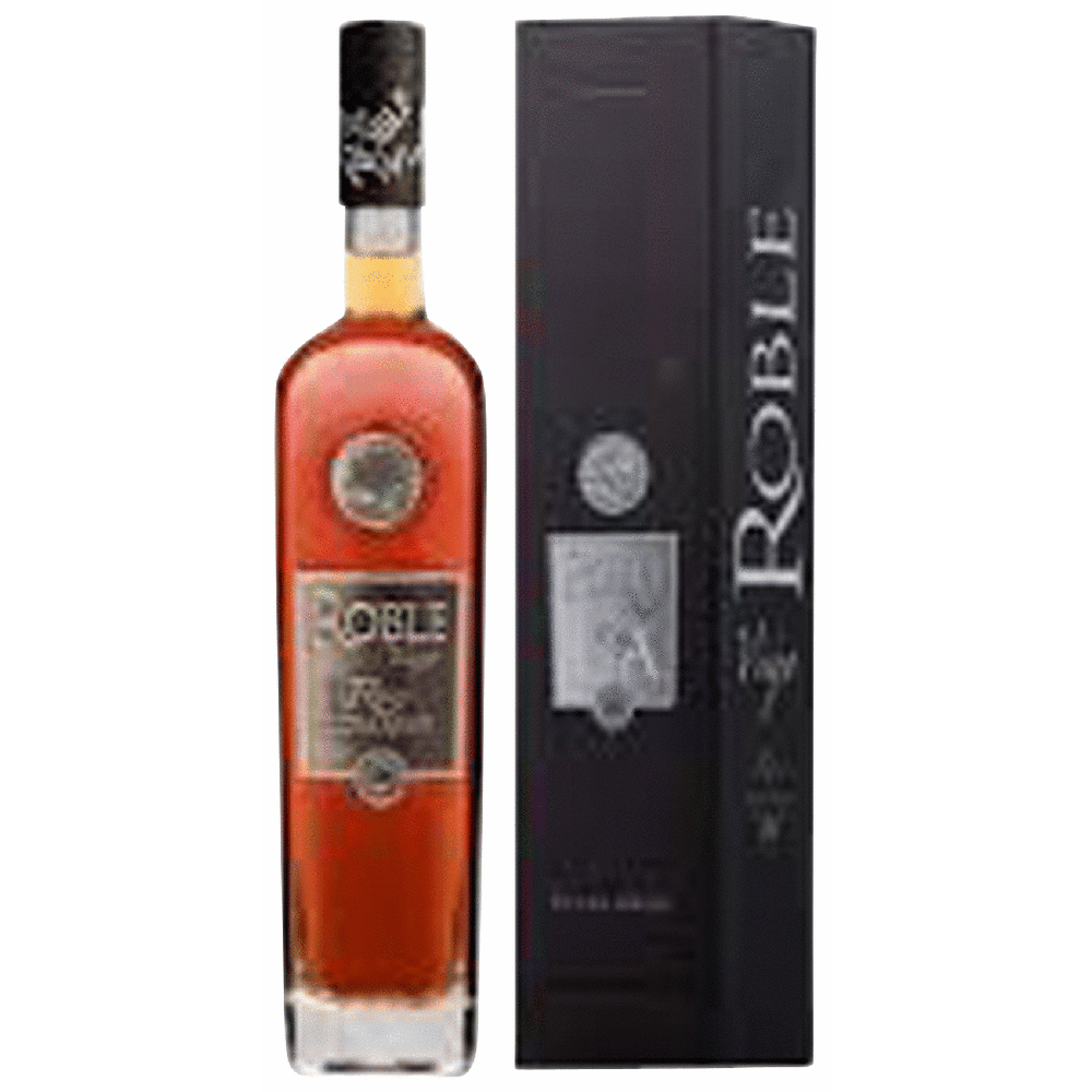Ron Roble Viejo Ultra Anejo Rum