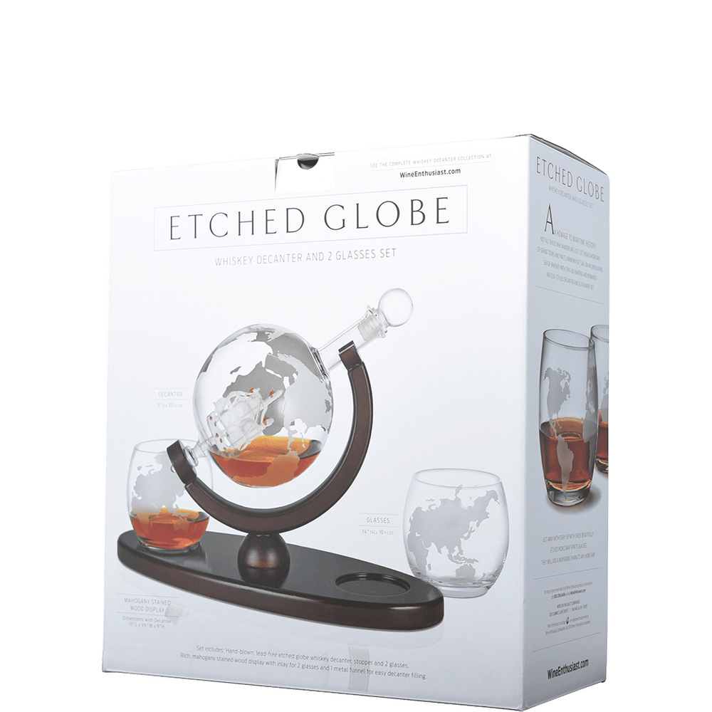 Globe Decanter with 2 Glasses 