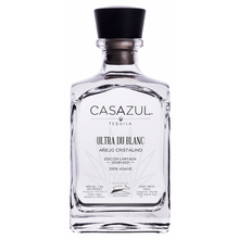 Casazul Ultra Du Blanc Cristalino Anejo Tequila