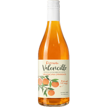 Valencillo Frizzante Wine with Valencia Oranges