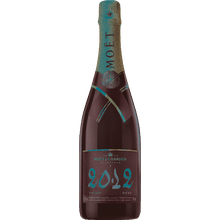 Moet & Chandon Grand Vintage Rose Chalk Label Champagne