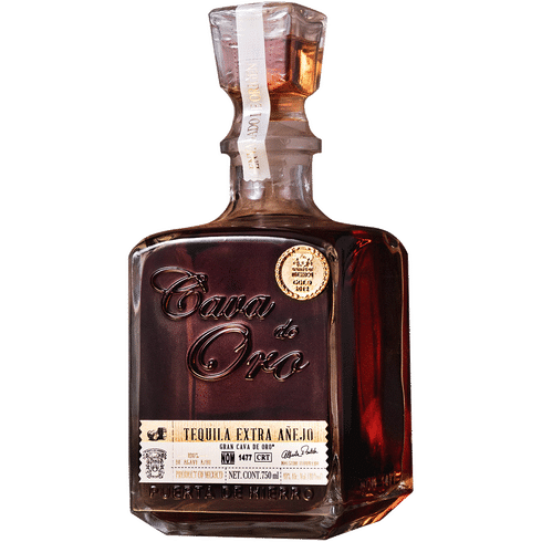 Cava de Oro Extra Anejo