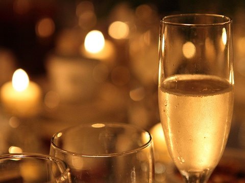 The Beginners Guide to Champagne & Sparkling Wines FAQ