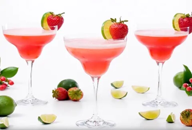 Strawberry Daiquiri Cocktail Recipe Total Wine & More