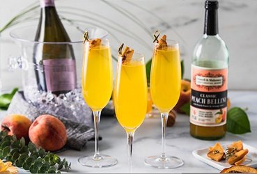 Classic Bellini Cocktail Recipe | Total Wine & More