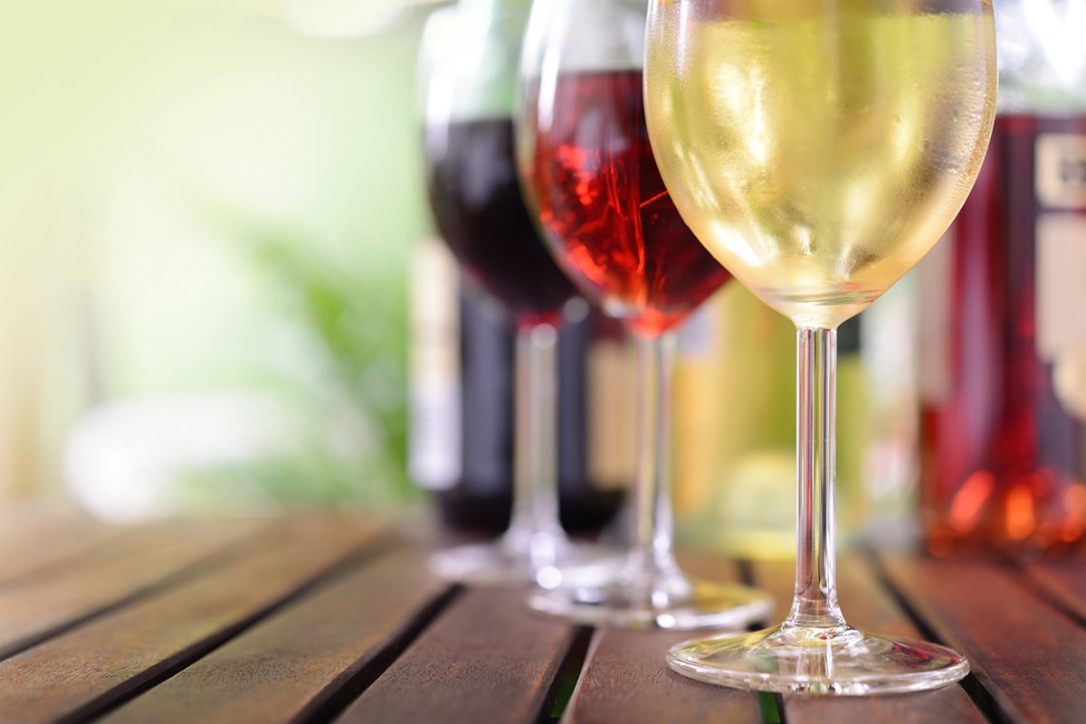 How to Taste Wine Like an Expert Total Wine & More