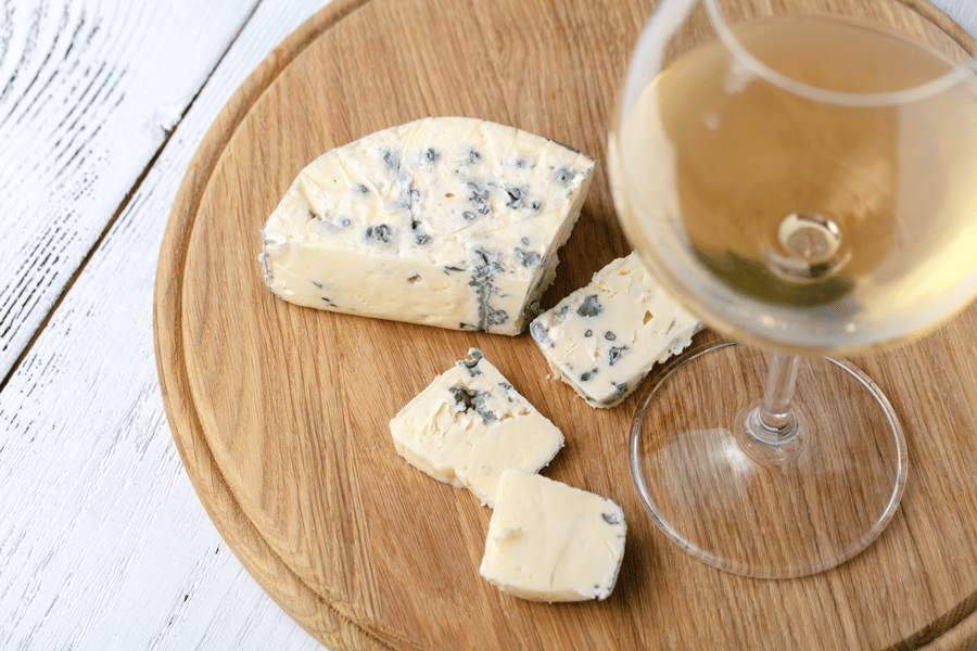 white wine and blue cheese